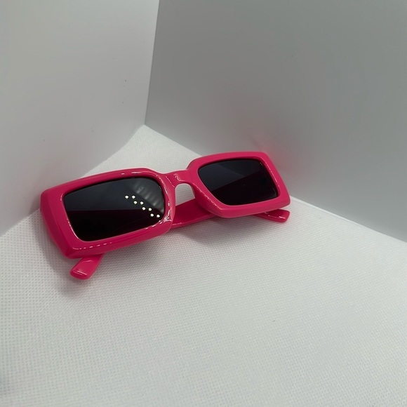 Retro Hot Pink Square Sunglasses - Y2K Style, UV400 Protection - New